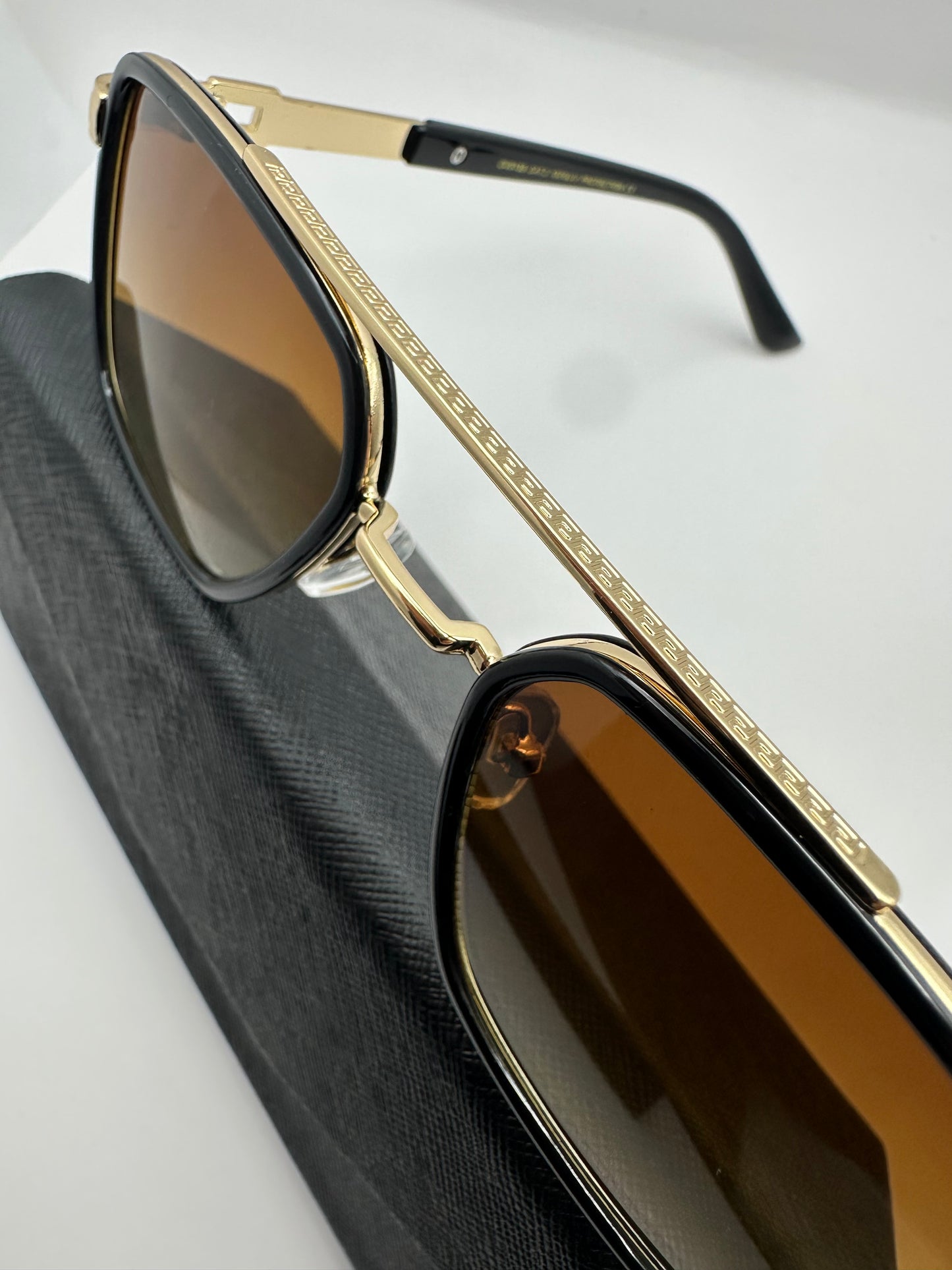 Milano Gold