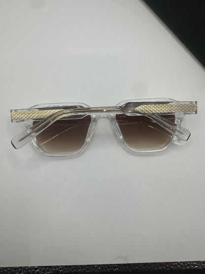 EOS Crystal Brown
