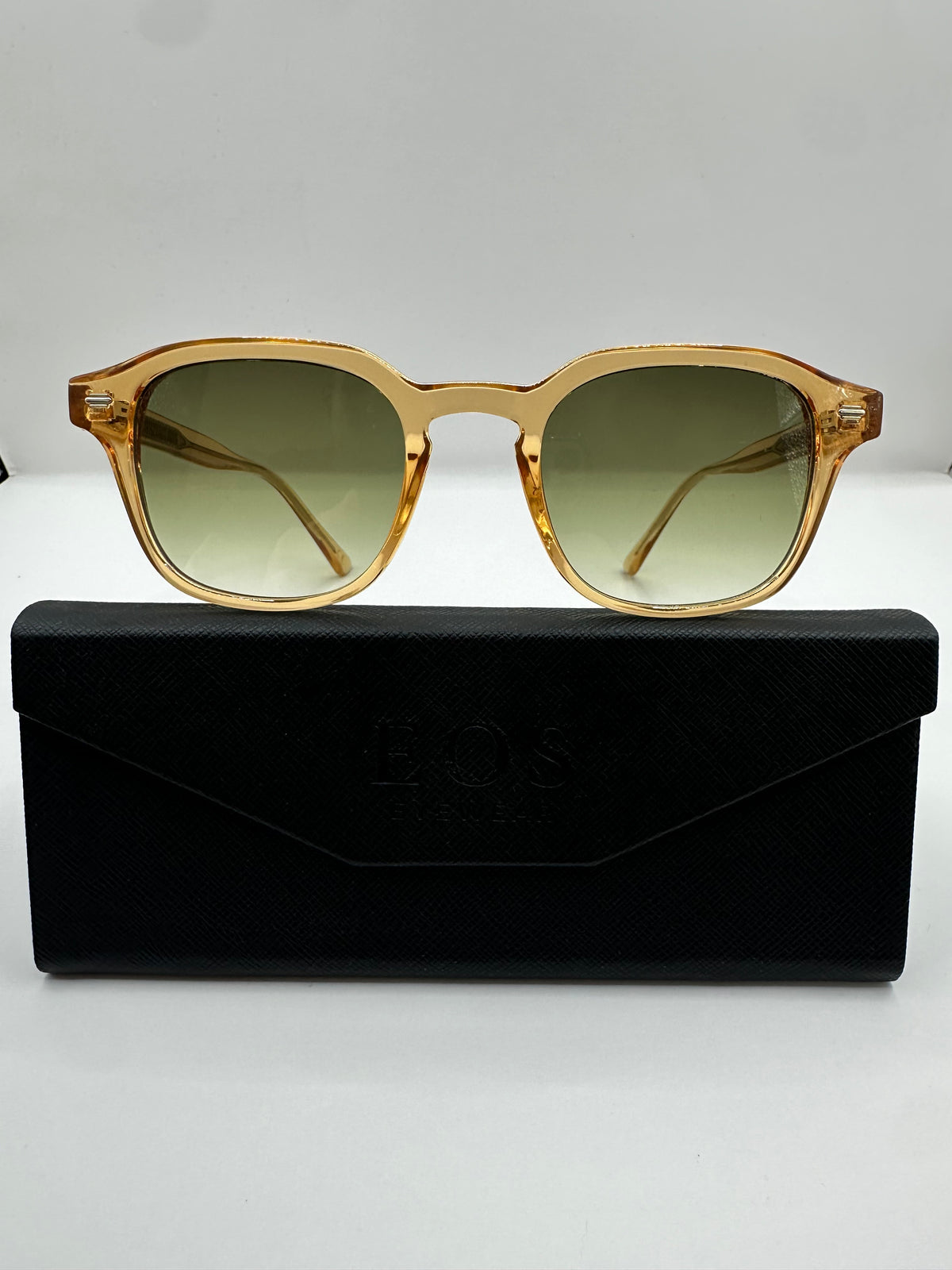 EOS Amber Green