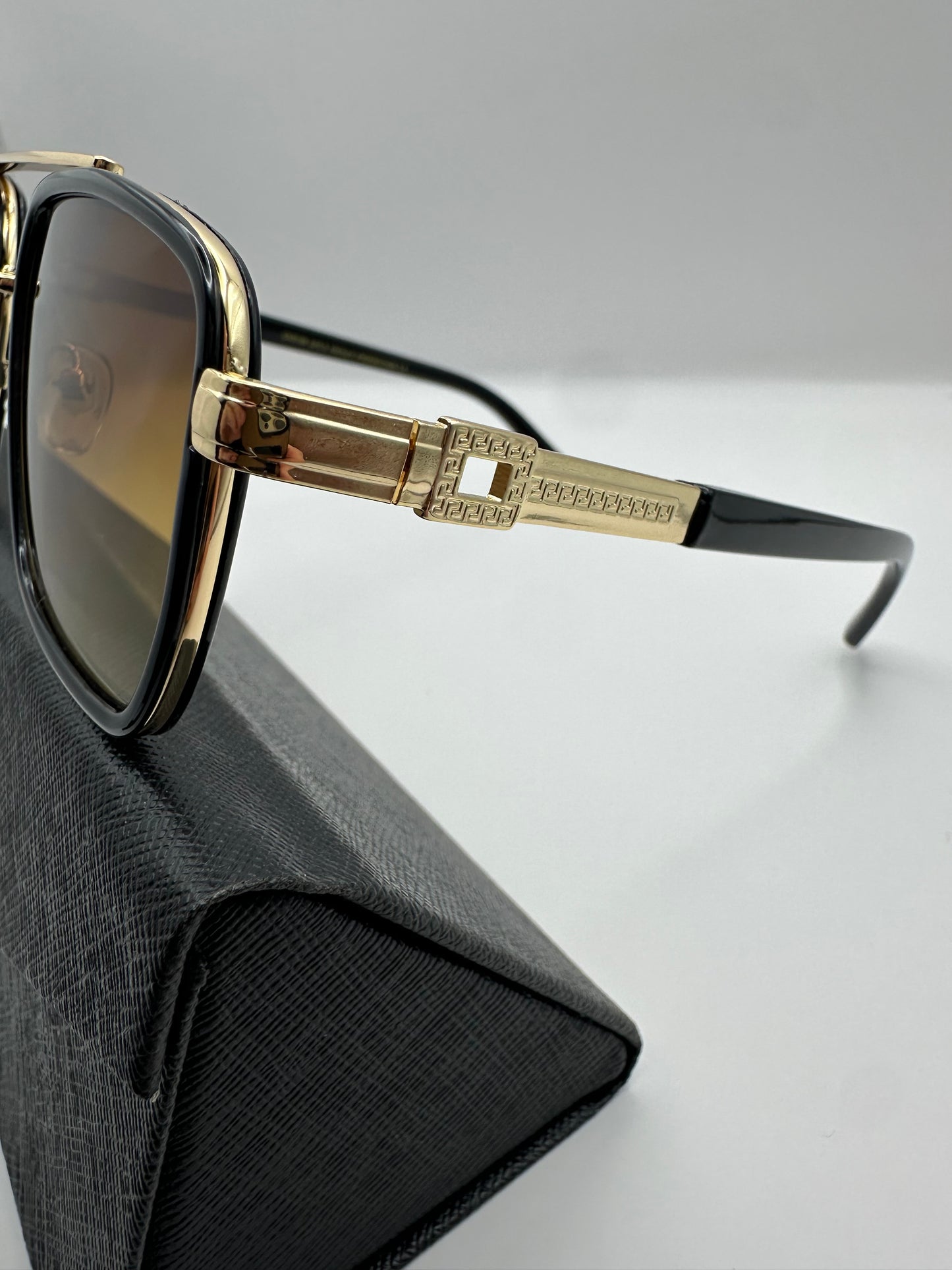 Milano Gold