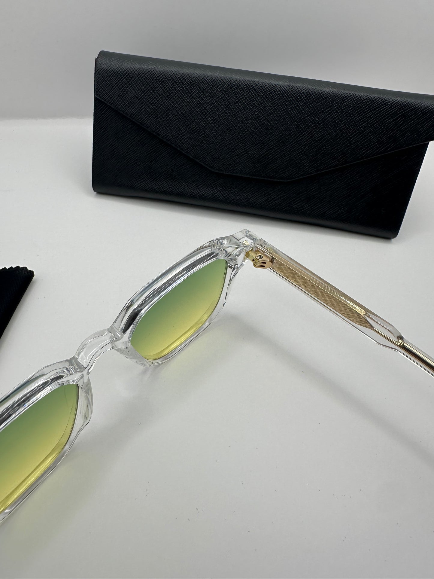 EOS Riviera Green