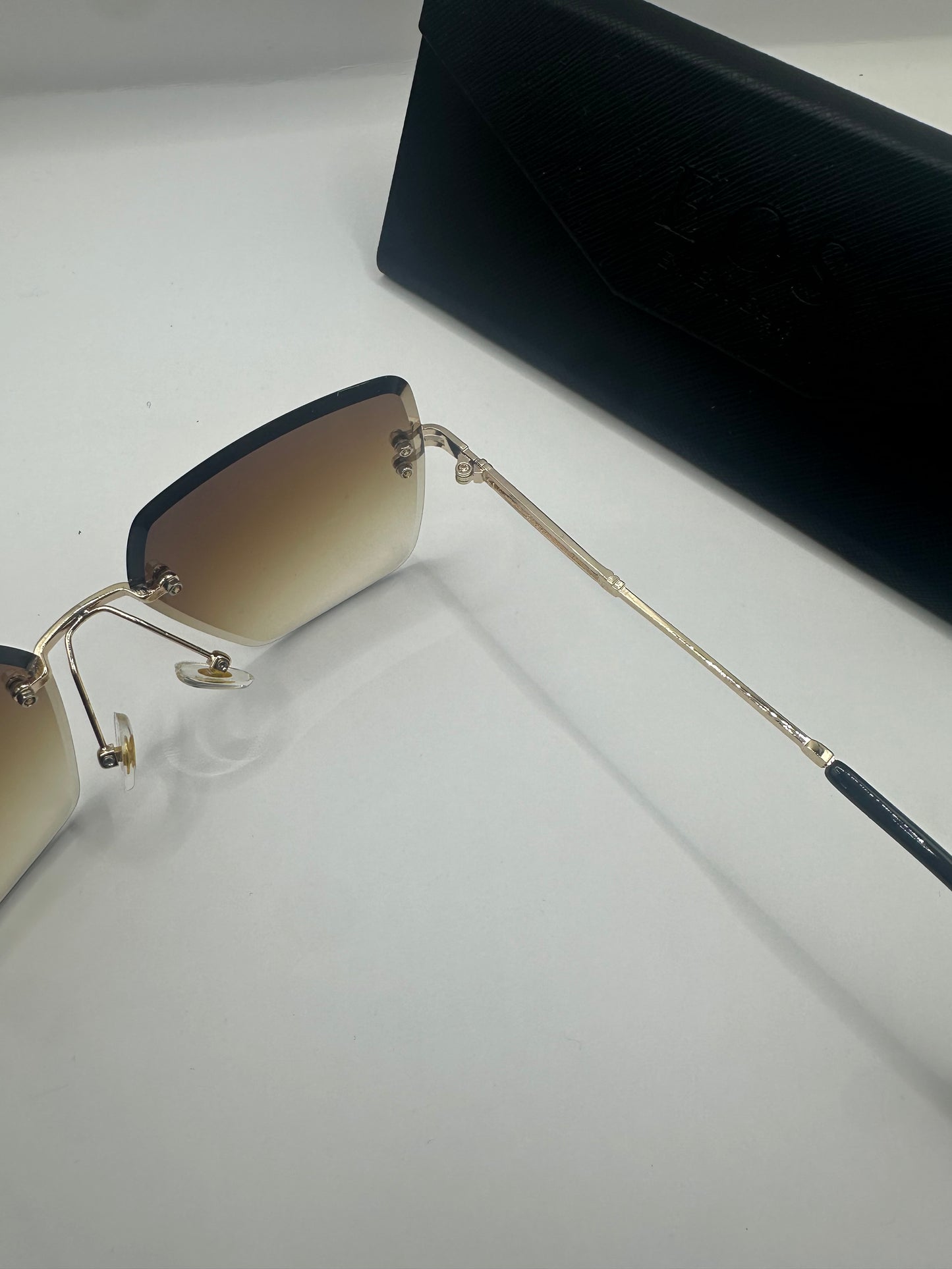 EOS Square Gold